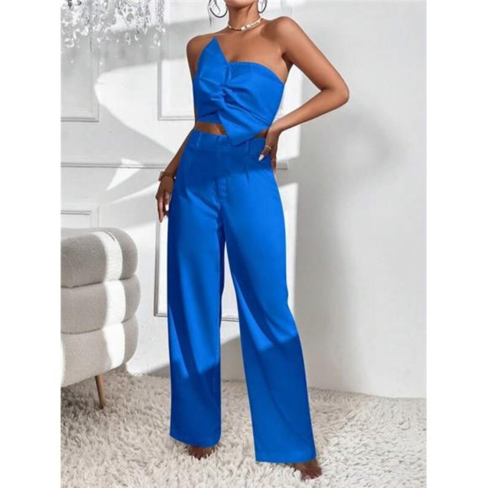 A Classy Chic Boutique Blue Pantsuit